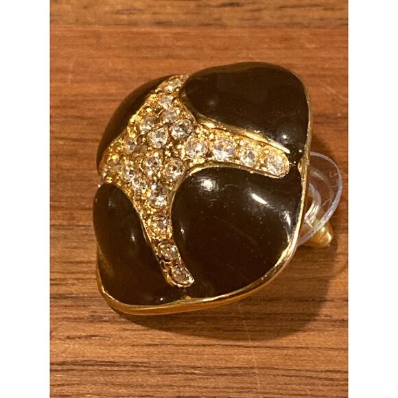 Vintage Pair Earrings Gold & Black Enamel & Diamond Cross Pattern ~ Very CoCo! - Picture 6 of 7